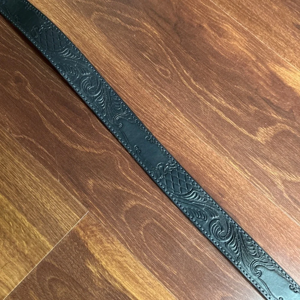 🍁END of YEAR SALE🍁GENUINE Leather Belt Made in Italy size Medium